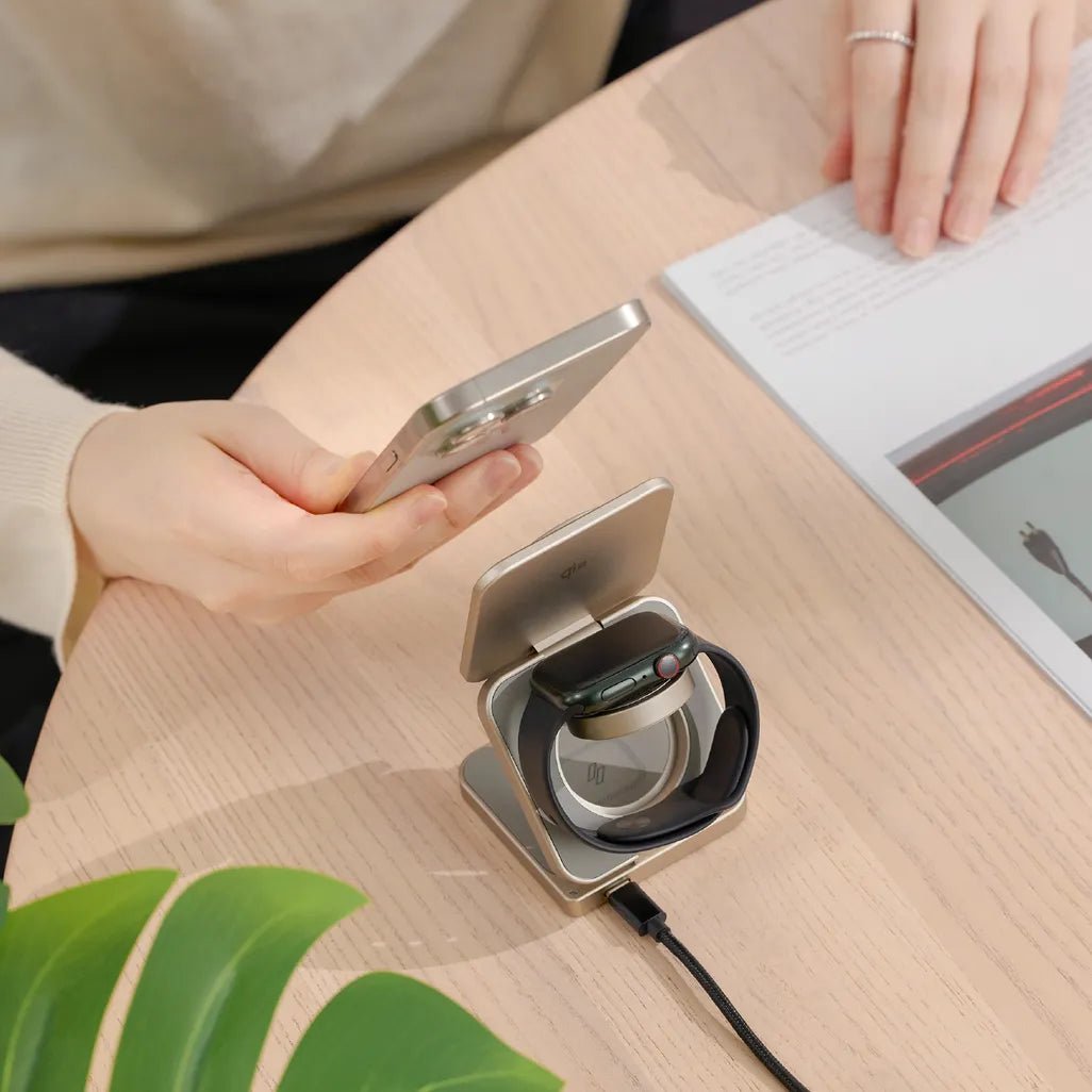 Adam Elements Mag 3 Pro - Qi2 3-in-1 Foldable Charging Station - Titanium - Image 5