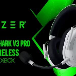 Razer BlackShark V3 Pro Wireless Xbox Gaming Headset - White / Detachable Mic / Pro-Tuned FPS Profiles / 50mm Drivers / Noise-Isolating Earcups