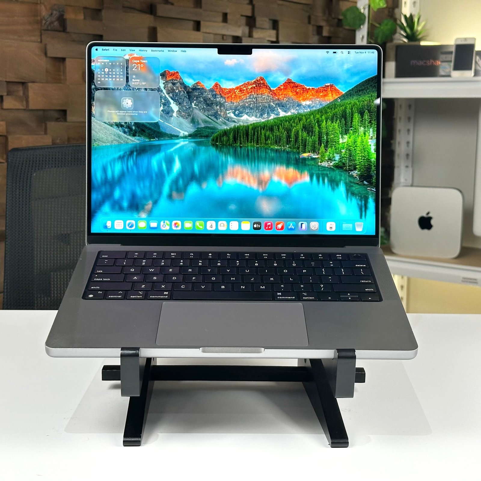 MacBook Pro 14" M2 Pro 16GB 512GB Space Gray (2023) - Pre-Owned - Image 4