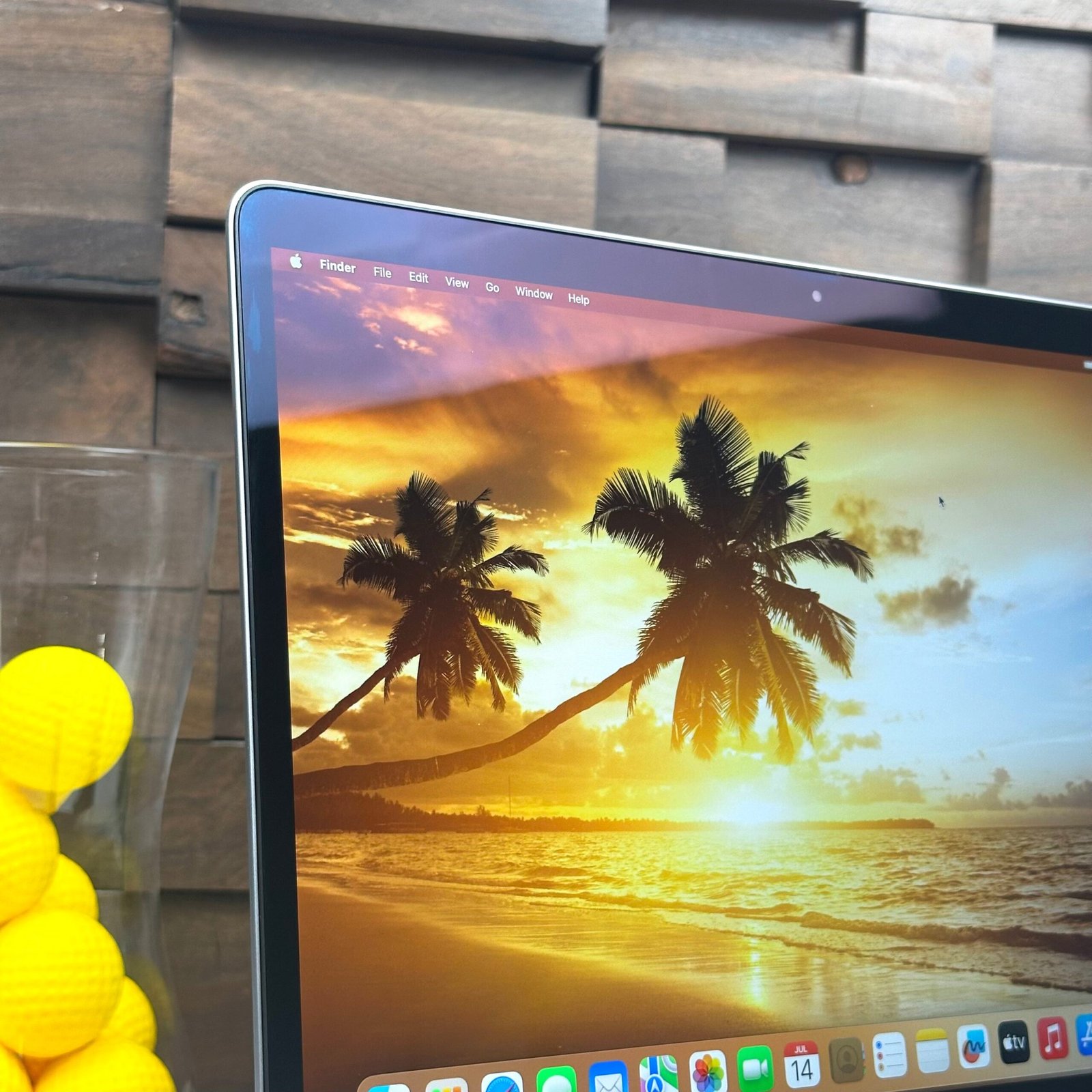 MacBook Pro 13" M1 16GB 256GB Space Gray (2020) - Pre-Owned - Image 3