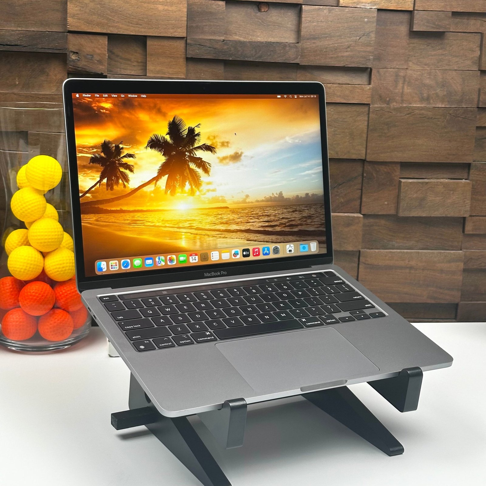 MacBook Pro 13" M1 16GB 256GB Space Gray (2020) - Pre-Owned - Image 4